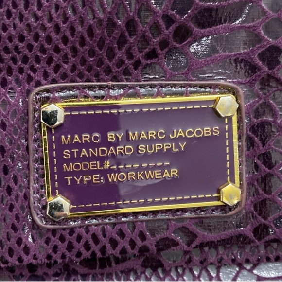 Marc by Marc Jacobs Purple Snakeskin Print Crossbody/Shoulder Bag/Purse